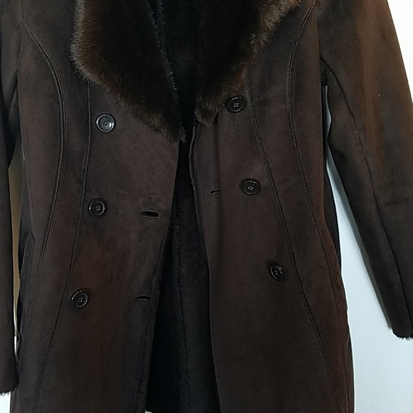 Brown faux shearling coat - Picture 7 of 8